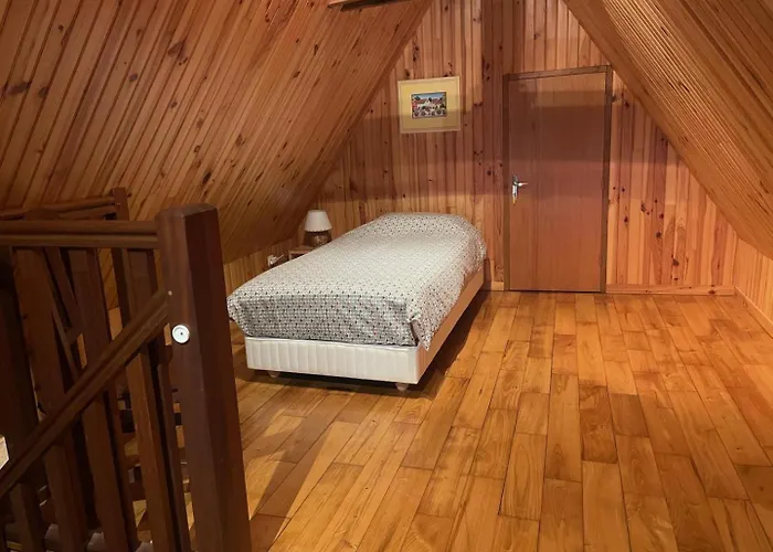 La Peyre 펜션 Azerat